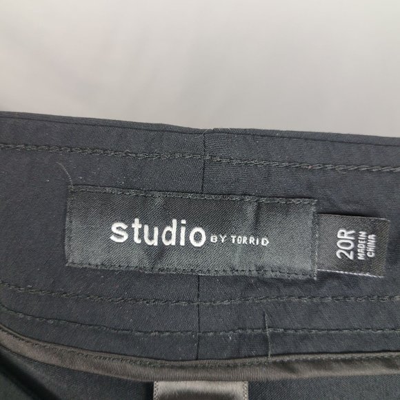 Studio by Torrid Trouser Boot Stretch Work Black Pants Size 20R - Picture 5 of 5